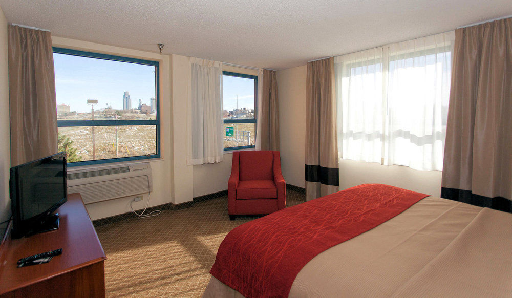 Four Points By Sheraton Omaha Midtown Εξωτερικό φωτογραφία