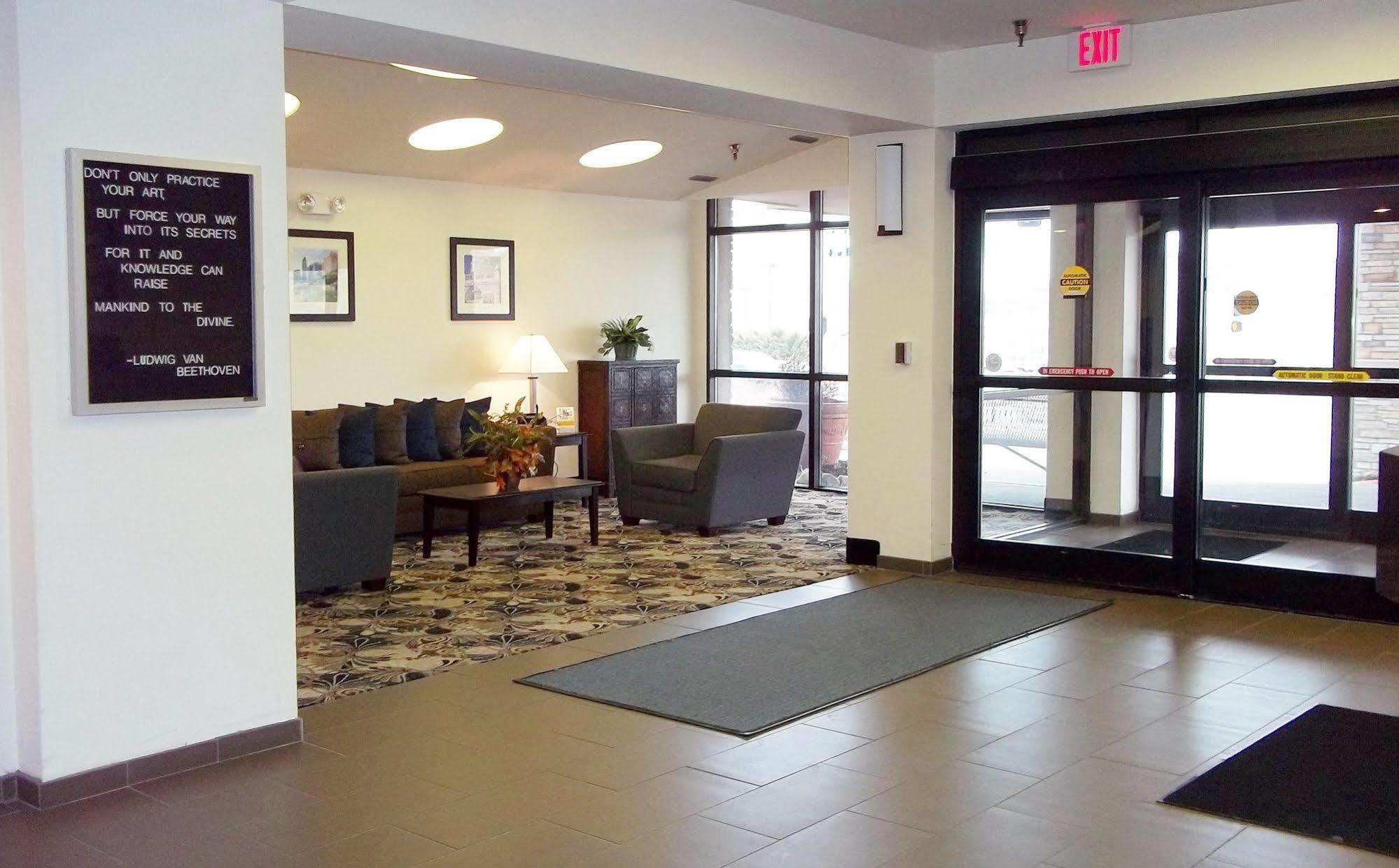 Four Points By Sheraton Omaha Midtown Εξωτερικό φωτογραφία