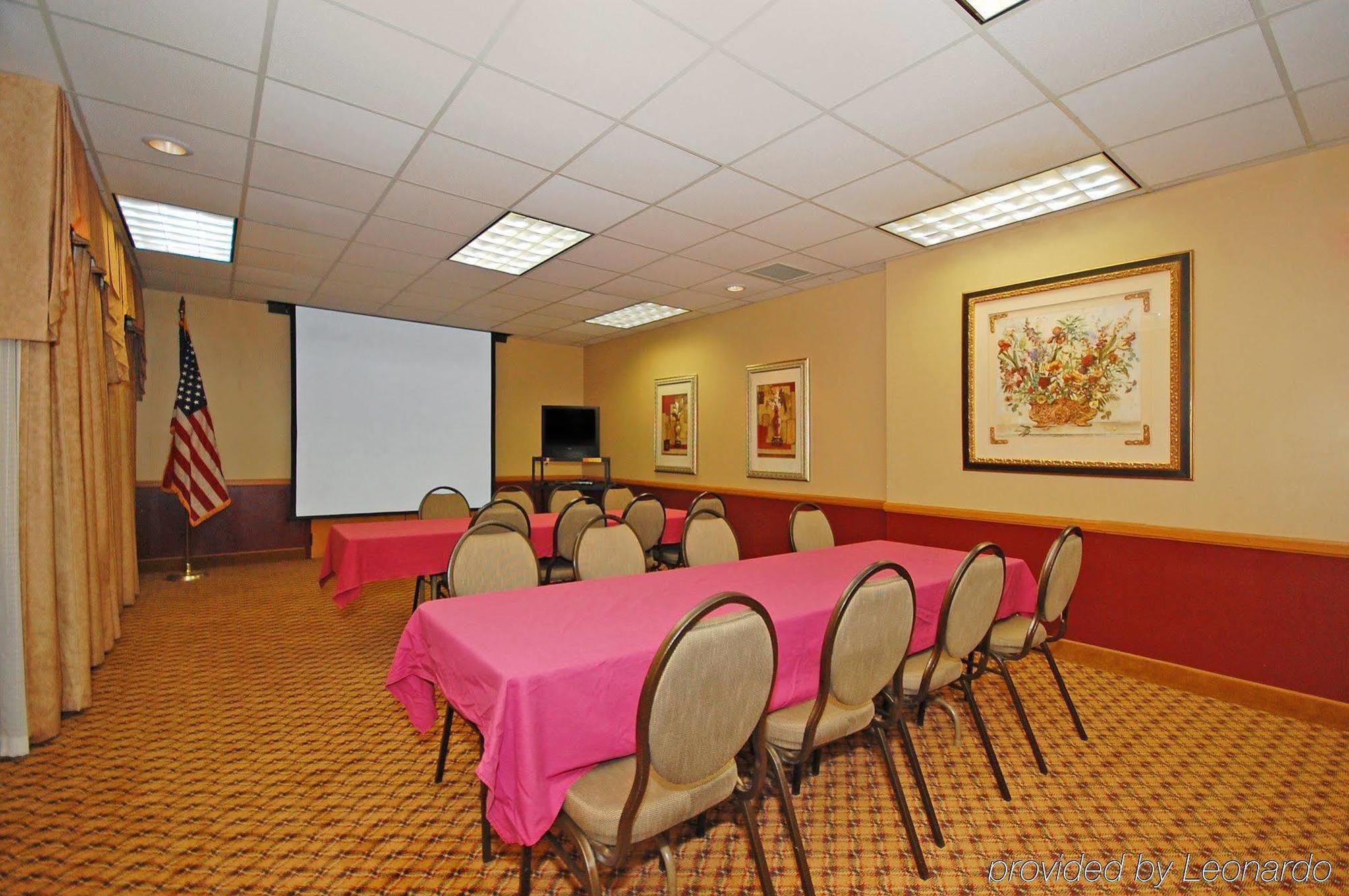 Four Points By Sheraton Omaha Midtown Ανέσεις φωτογραφία